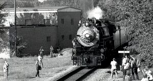 #819 Cotton Belt Star Train