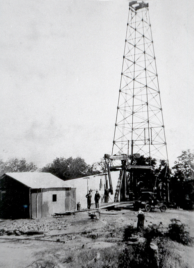 Talco oilfield well site was brought in by Grace Hearron