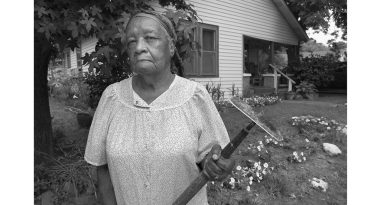 Mrs. Johnnie Henderson