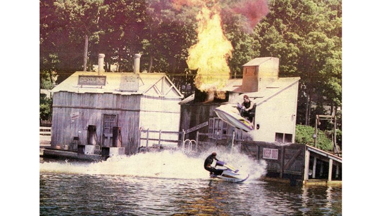 Chris Smith: East Texas Stuntman Returns to Theme Park Action Theme Park Show