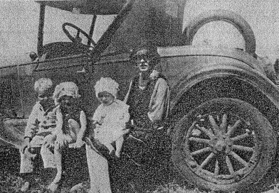 James, Pauline, Loyd, Bernies Randi Anderson 1926