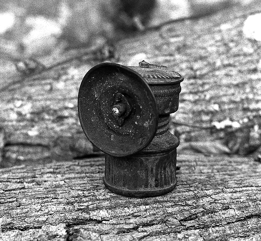 carbide lamp