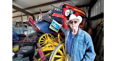 Pat Tomberlain with Wells Fargo stagecoach