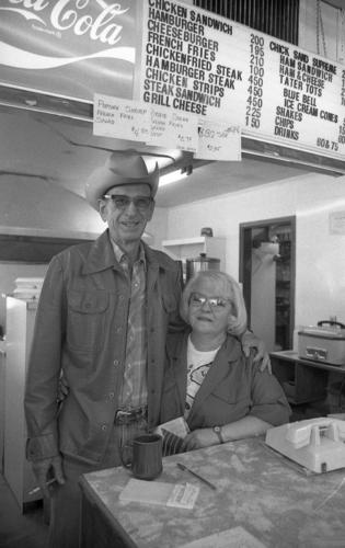 Mt Vernon, Fred Barker with Linda Stinson 12-21-93 #10 img002