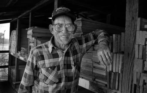 Savemore Lumber img001-ce